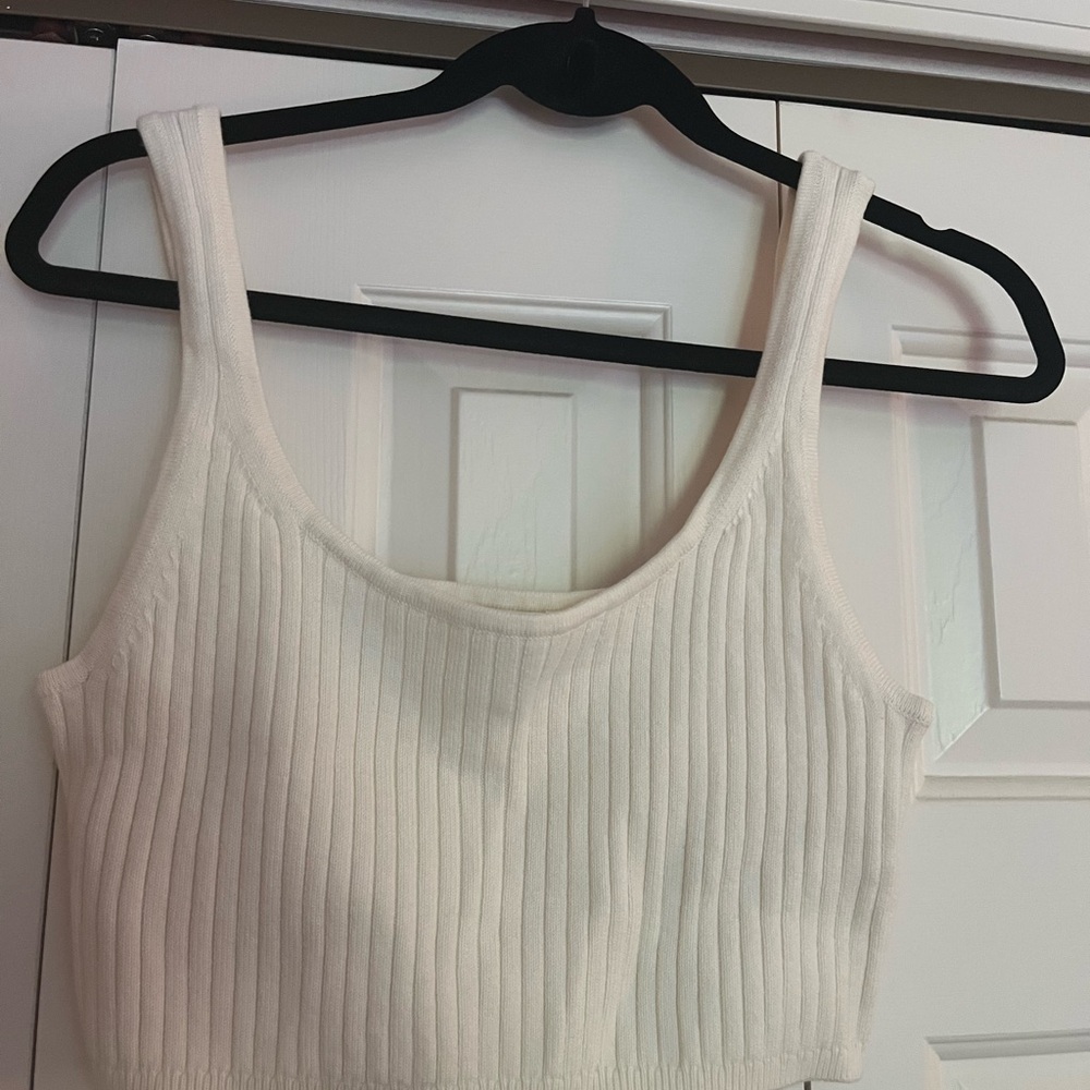 Aritzia Wilfred Manila Tank - Picture 2 of 5